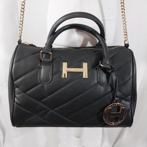 NWOT! HALSTON! BLACK QUILTED VEGAN LEATHER, GOLD HARDWARE SHOULDER BAG, HANDBAG! - Picture 5 of 16